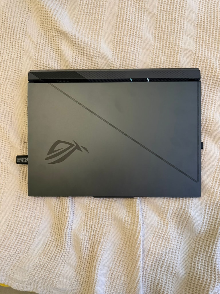 ASUS ROG STRIX G16 | RTX 4060 140W | i7-13650HX | 165Hz - 2