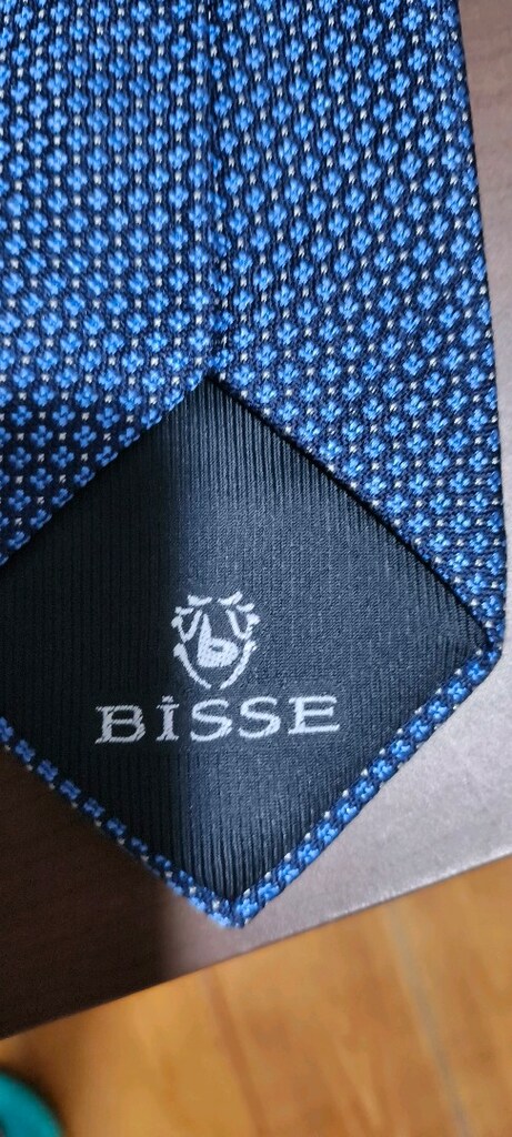 Kravat..Faturasız..Bisse ünlü marka Beymen, sarar, damat ,