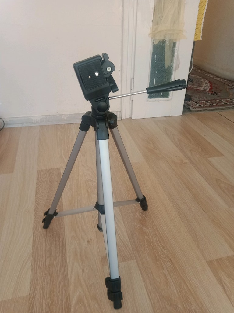 tripod - 2