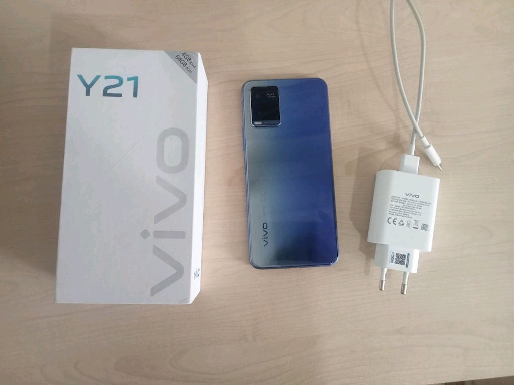 VİVO Y21 4+1 GB/64 GB Orjinal şarj var Tamir görmemiş renk Metalik mav - 2
