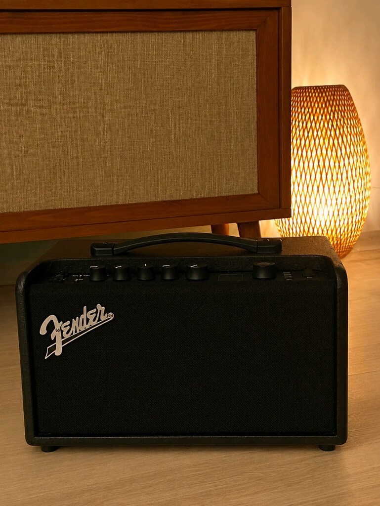 Fender lt40s gitar amfisi - 2