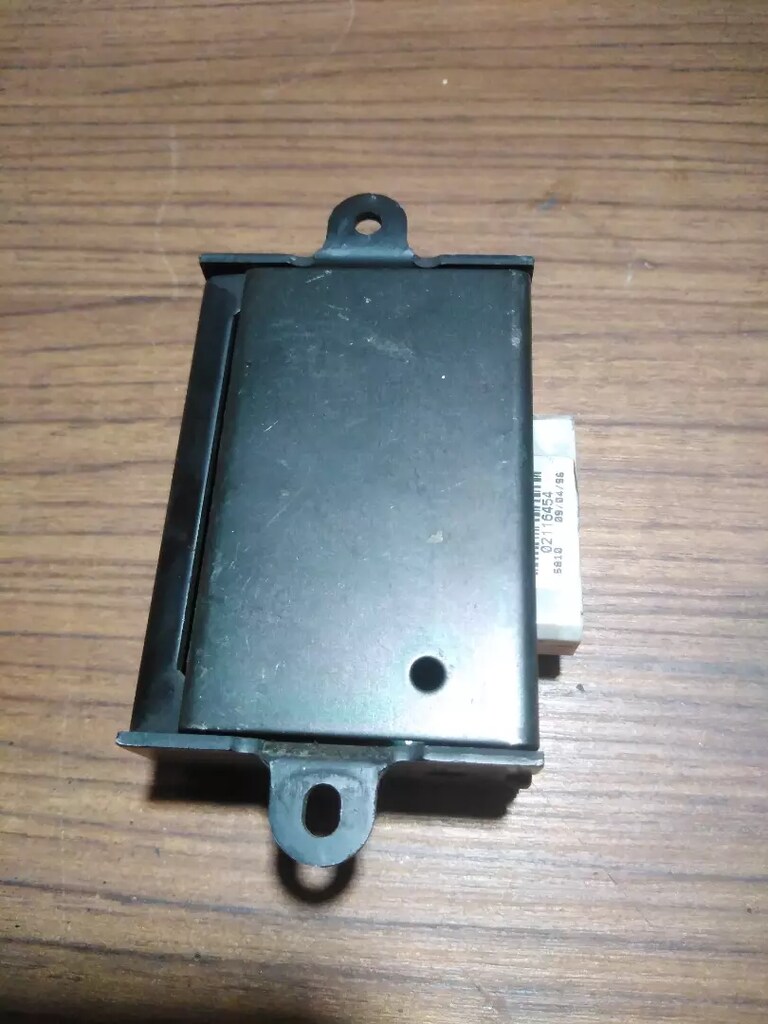 LAND RANGE ROVER P38 KAPI İÇ AMFİ STEREO - 4