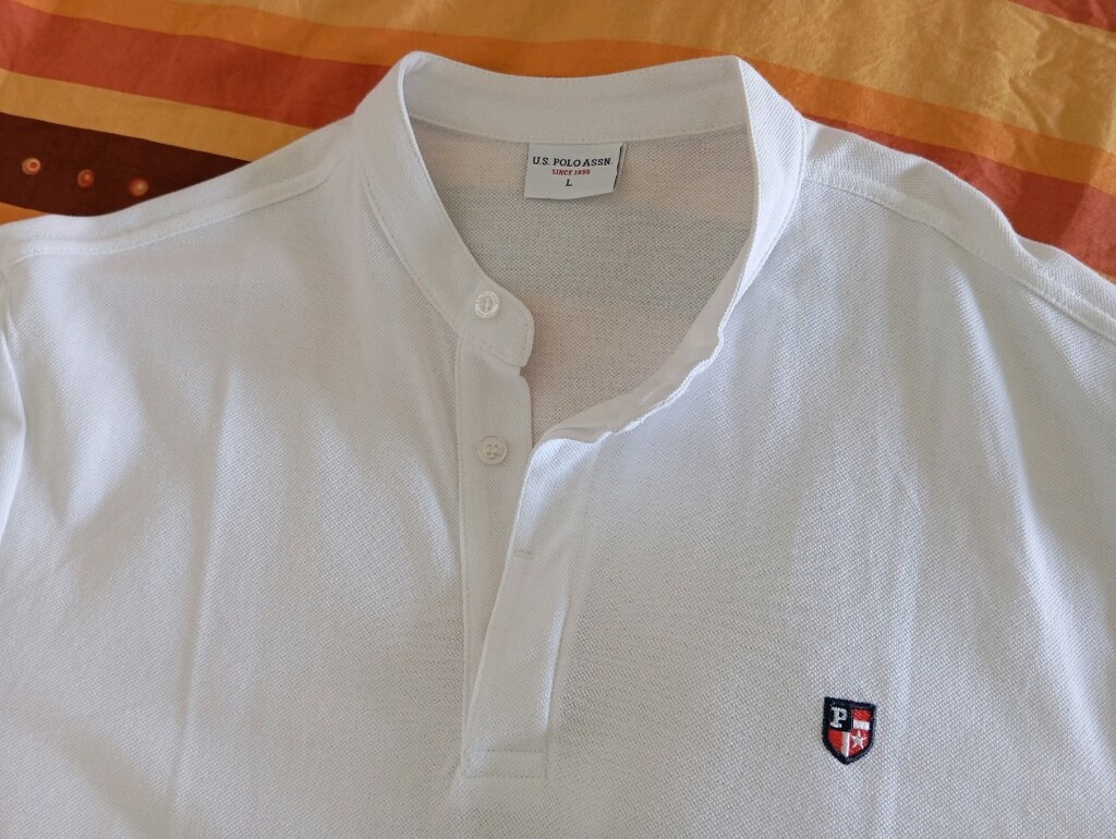 US Polo beyaz tshirt L beden yakasız - 2