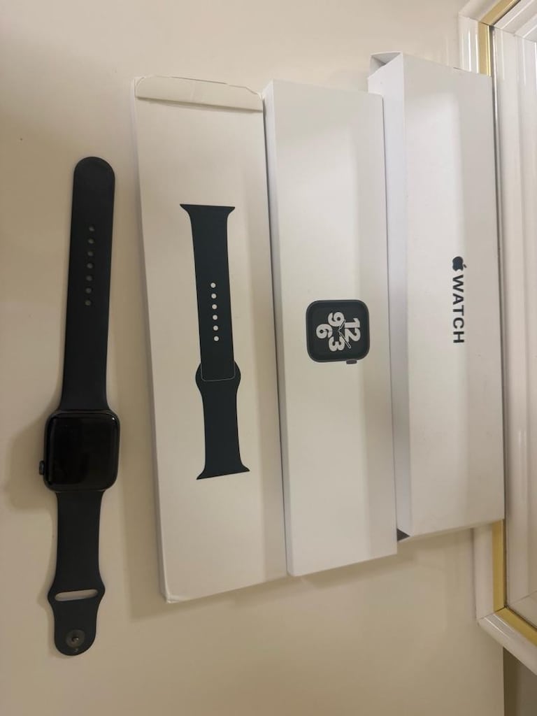 ACİL SATILIK APPLE WATCH SE 44 Mm