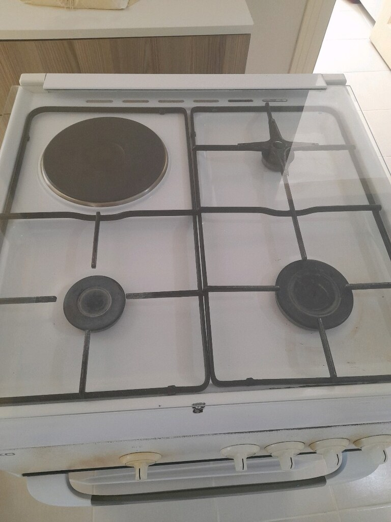 beko marka ocaklı fırın tüm fonksiyonları çalışıyor hiçbir sorunu yok - 2