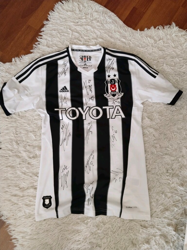 İmzali 110.yil BJK Formasi - 2