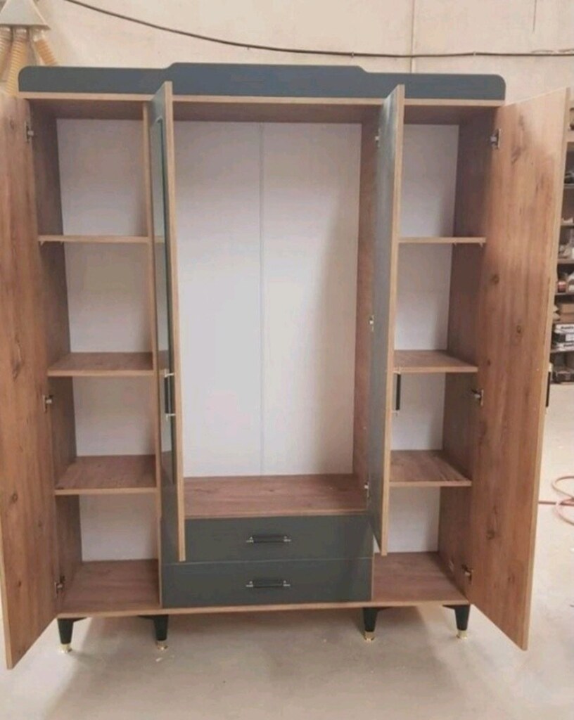 SIFIR Gardrop 13000₺ HEMEN TESLİM DÖRT KAPAKLI ÜÇ ÇEKMECE Giysi Dolabı - 4