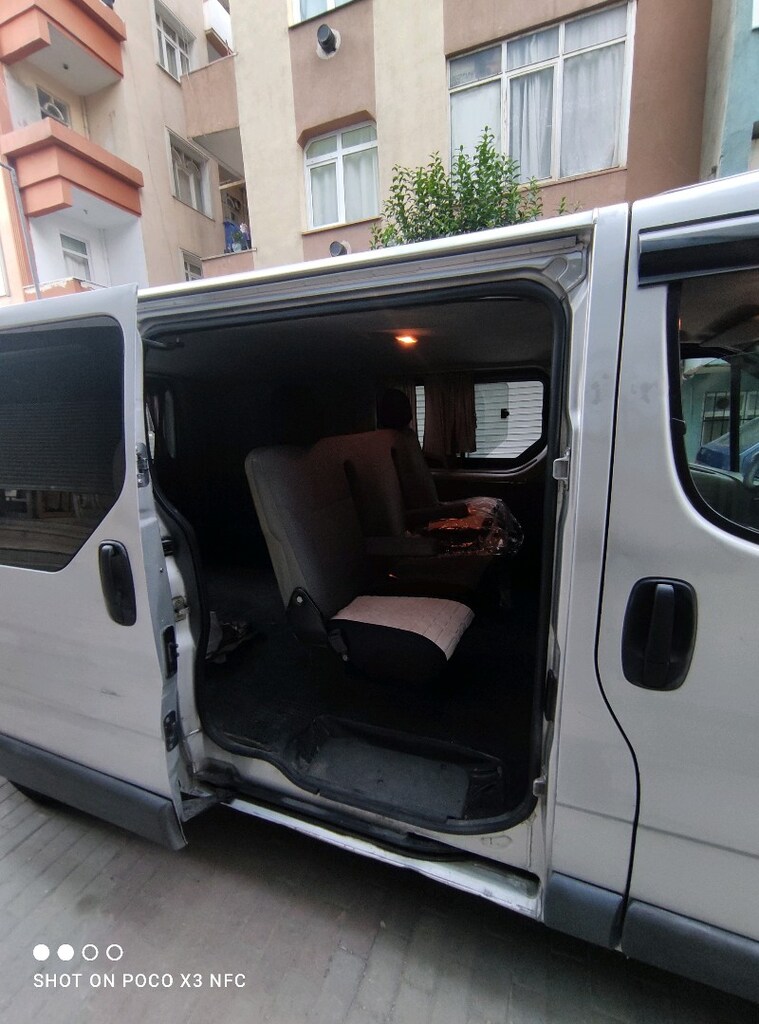 Renault tarafic - 13