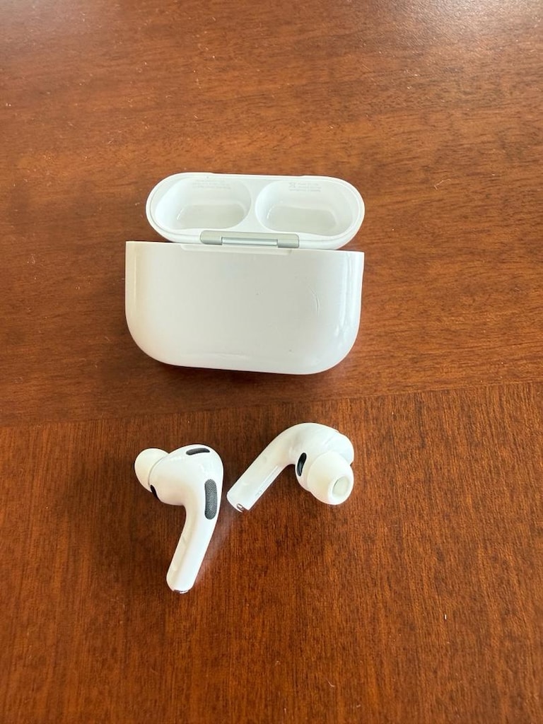 Apple AirPods Pro 3 – Çok Az Kullanıldı – Çiziksiz Kutulu ve Faturalı - 6