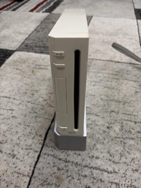Nintendo Wii RVL-001 İlk Nesil GameCube Uyumlu Konsol