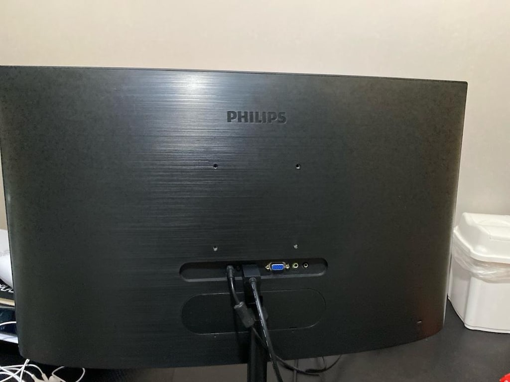 Philips 271E1SCA 27" Kavisli Full HD 75Hz Monitör - 3