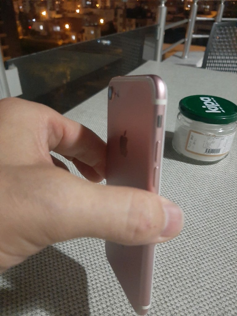 İPHONE 7 ROSE 32 GB - 5
