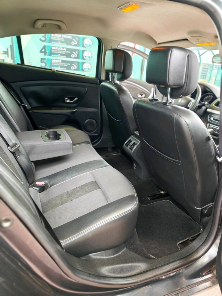 RENAULT FLUENCE 2011 OTOMATİK BAKIMLI MASRAFSIZ ARAÇ - 3