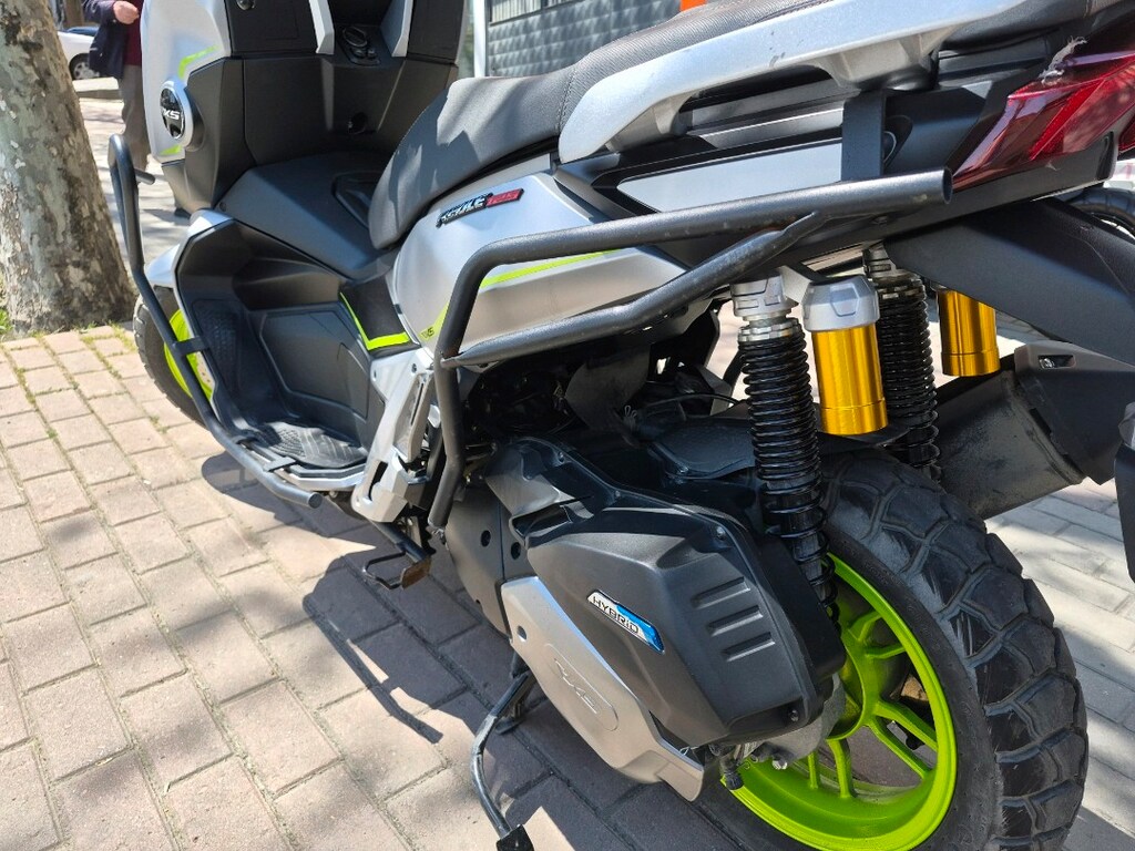 Titiz kullanışmış Reale 125 Ruhsatta Çantalı - 5