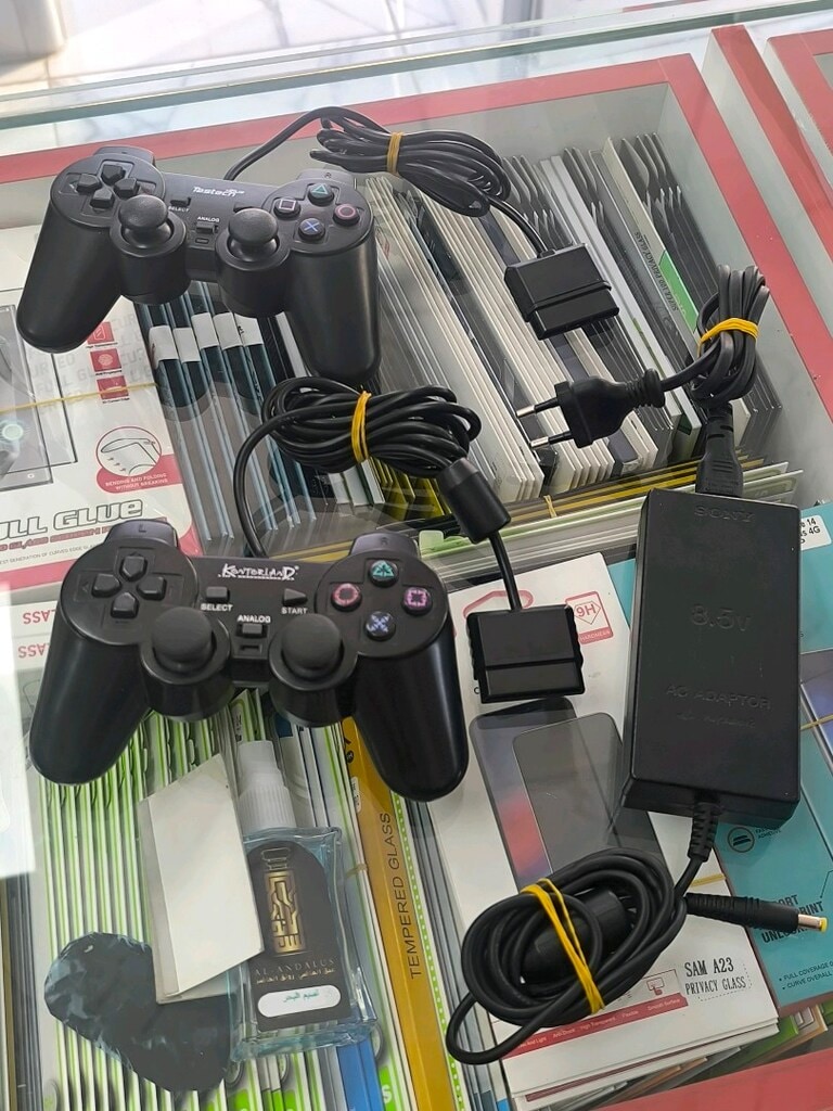 PlayStation 2 5 Adet koleksiyonluk oyunla birlikte - 3