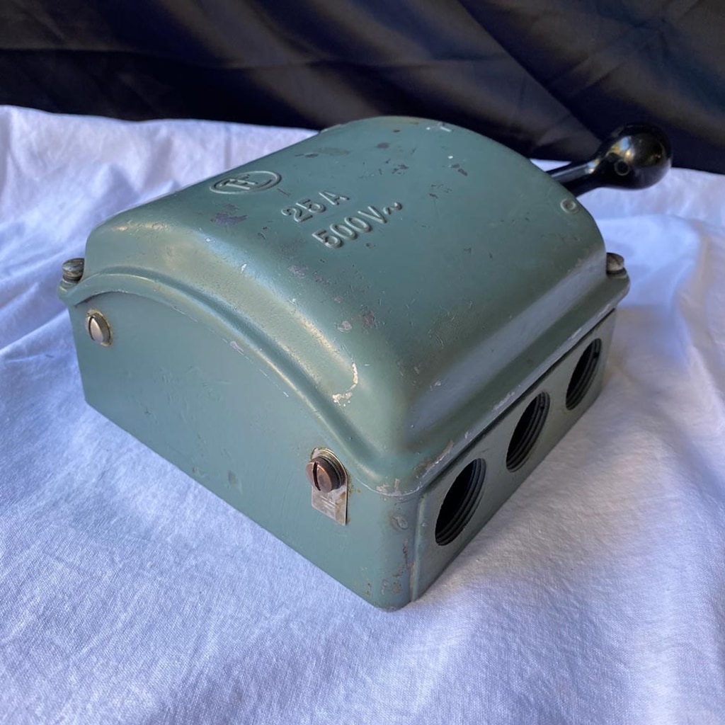 1960 Almanya Elektra Tailfingen Döküm Gövdeli Endüstriyel Şalter - 8