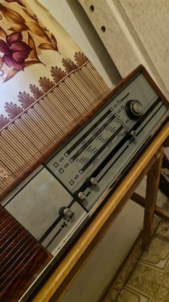 eski radio tertemiz - 2