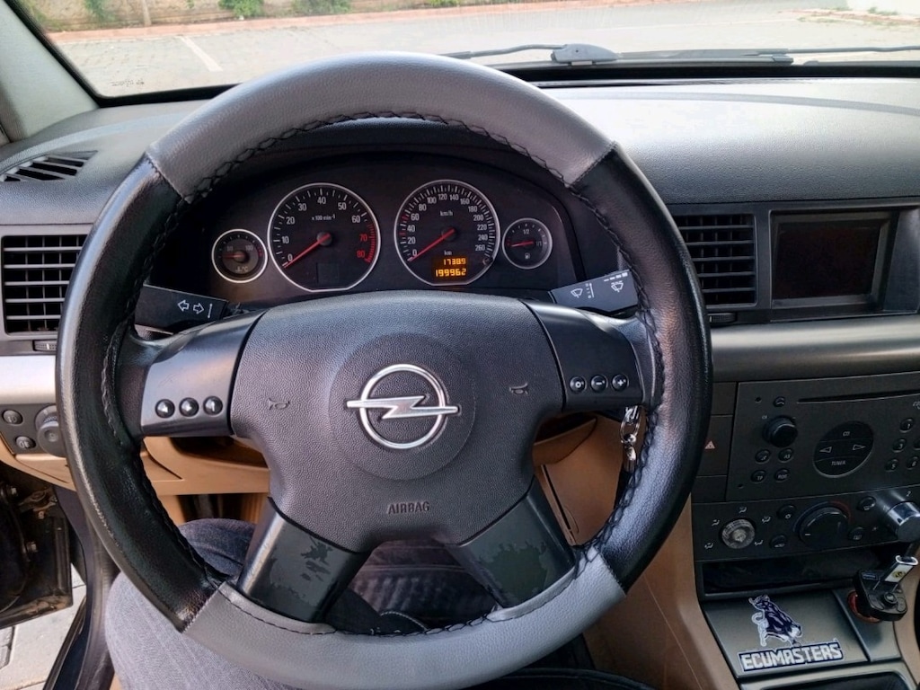 2003 model 2.2 Opel Vectra - 9