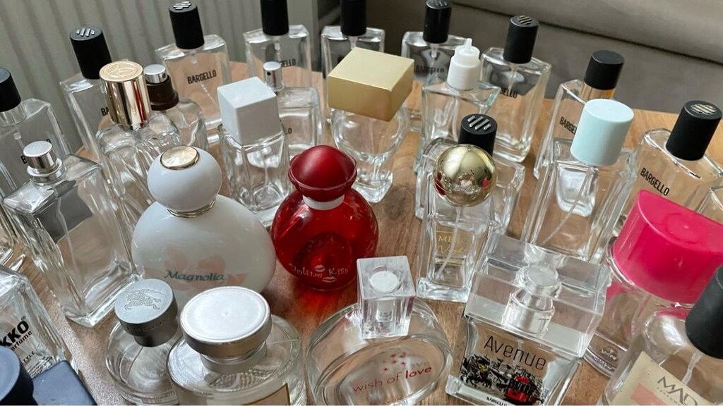 PARFÜM ŞİŞESİ 50ml 40 ADET TOPLU SATIŞ ŞİŞELER BOŞTUR! 650₺ - 5