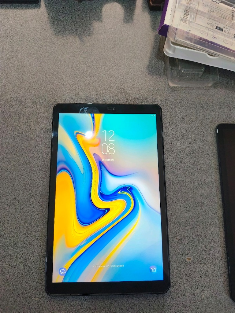 Samsung tab a 10.5 inç 3/32gb andorid 10 - 3