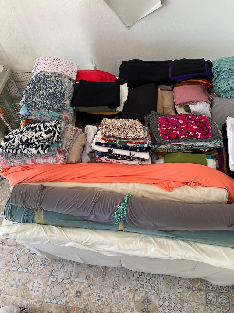 Toplu Kumaş Stoğu Satılık, Desenli ve Düz Kumaşlar, Rulo Kumaş - 14