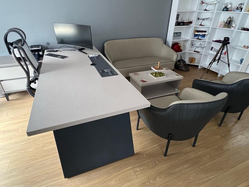 Lüks ofis masa çekmeceli sehpa ve oturma grubu - 2