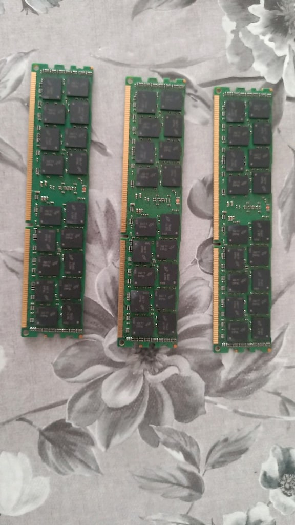 2gb 2rx4 PC2 5300P server RAM - 2