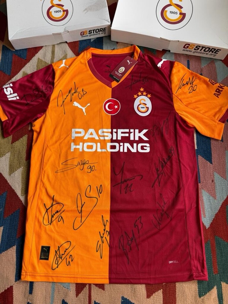 galatasaray iç saha imzalı forması osimhen baskılı - 2