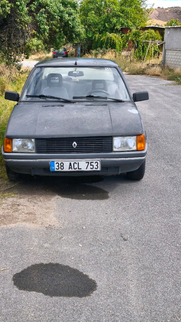 Renault BROADWAY