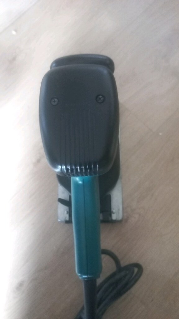 makita titreşimli zimpara 9046 - 2
