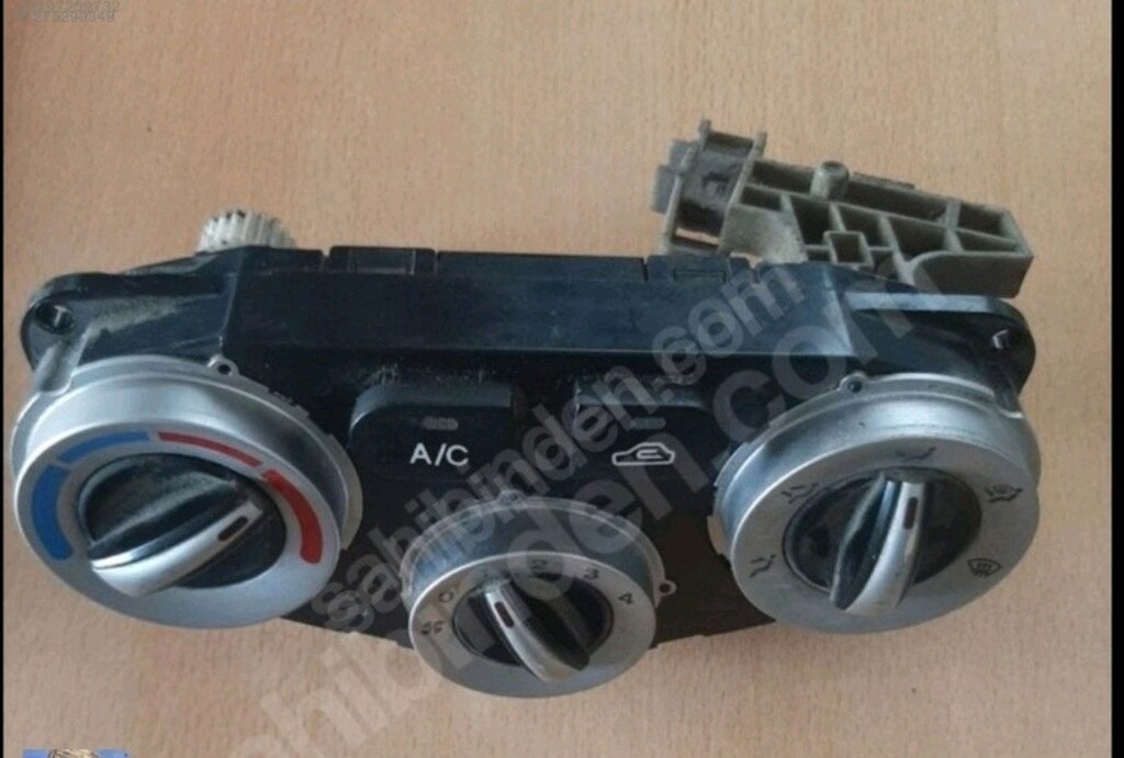 HYUNDAI ERA ORİJİNAL KLİMA PANELİ - 4
