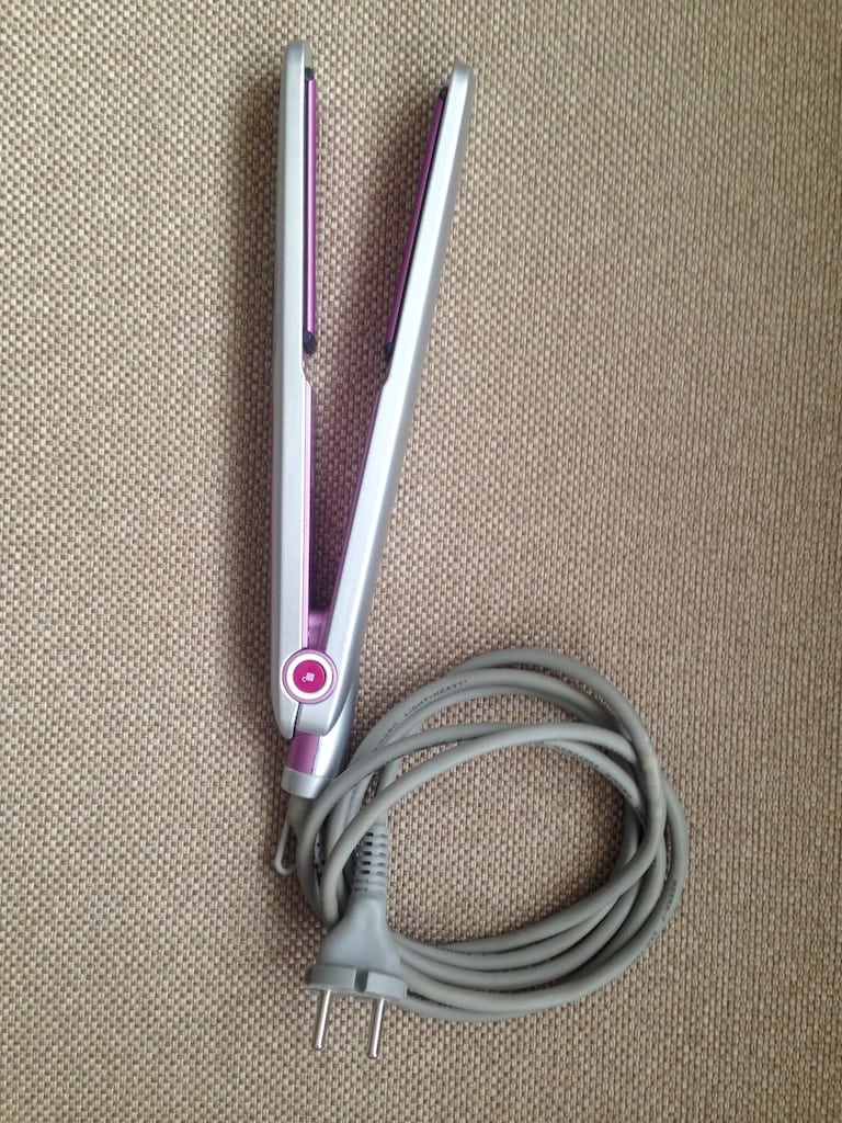 Grundig Saç Düzleştirici - 2