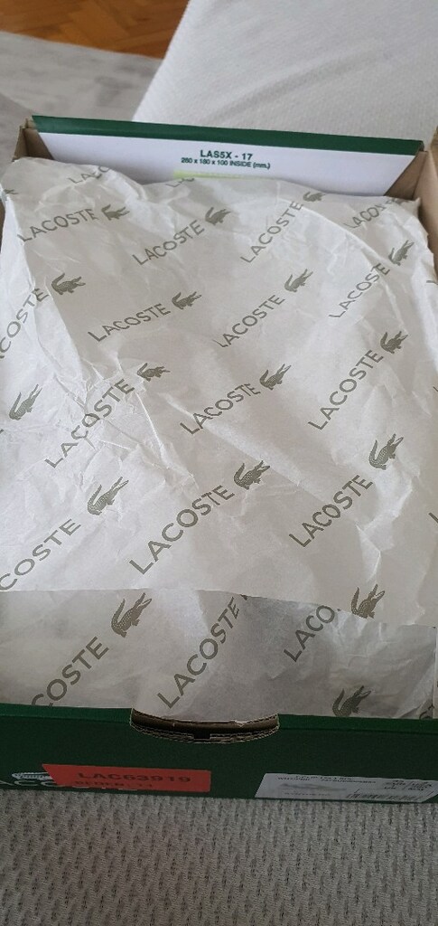 Lacoste çocuk ayakkabı. Ücreti hayır kurumlarına verilecektir - 7