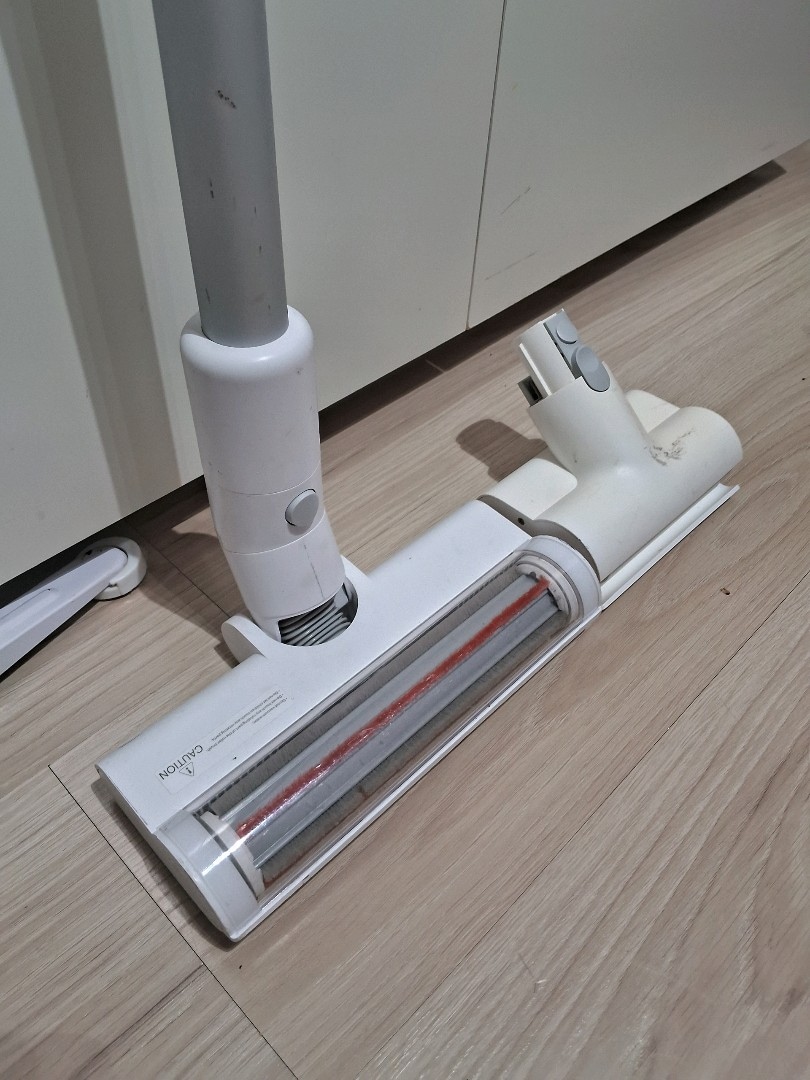 XİAOMİ ŞARJLI DİKEY SÜPÜRGE - 4