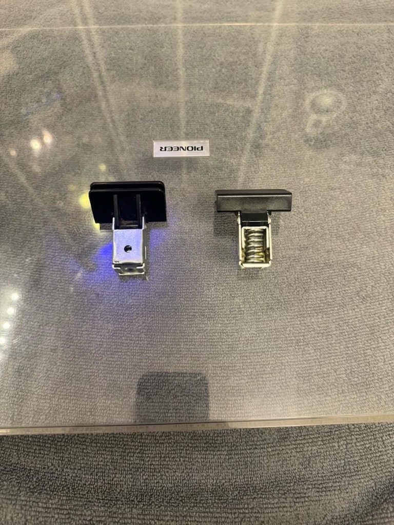pioneer plak toz kapağı ve menteşe - 2