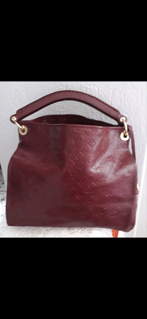 louis vuitton çanta