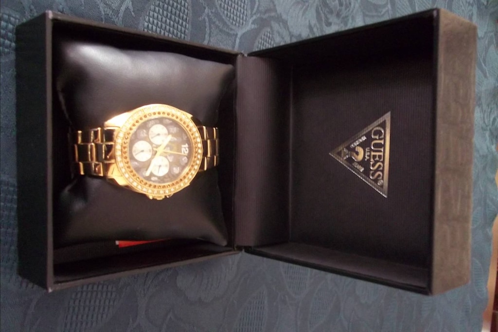 GUESS ORİJİNAL SWAROVSKİ TAŞLI KAPLAN MODELİ BAYAN SAAT. - 3