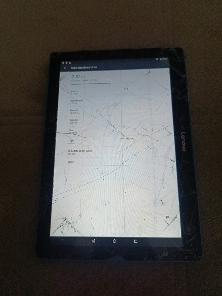 Lenovo tablet modeli resimde yazıyor açıklama oku - 3
