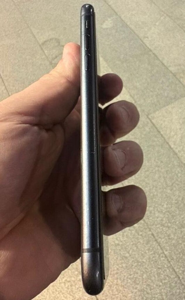 apple 11 64 gb - 8
