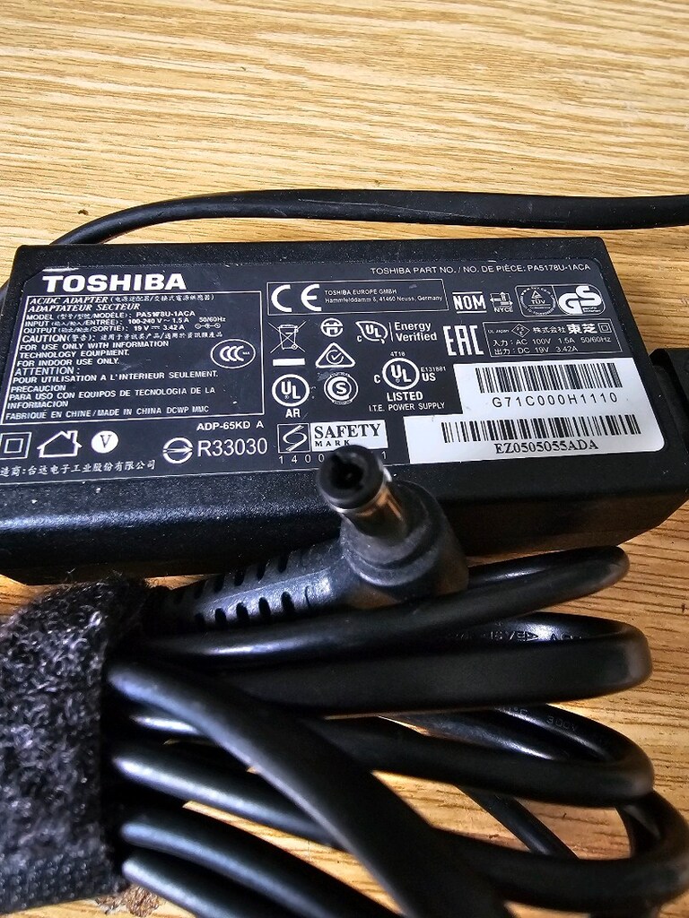TOSHIBA 19V 3.42A LAPTOP ADAPTÖR - 5