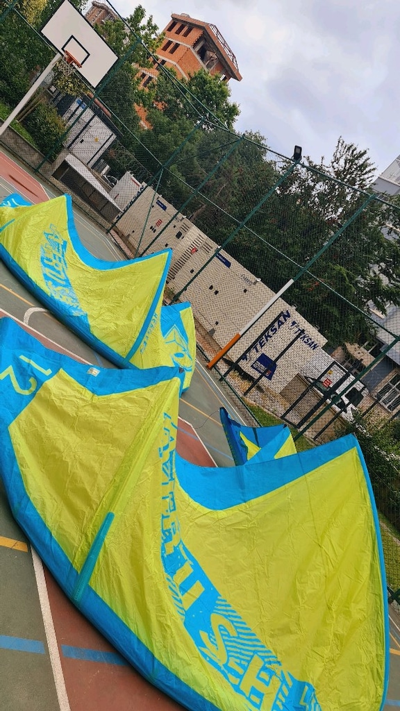 Airush Lithium Progression Kitesurf Seti (10m2+12m2+bar) - 4