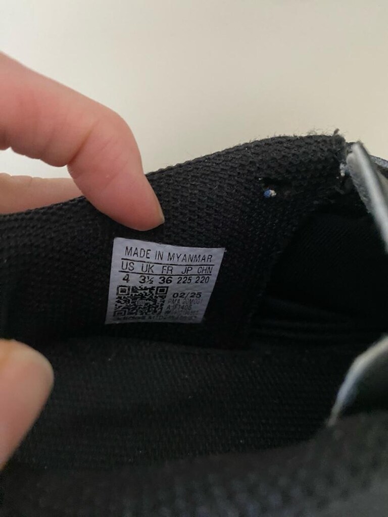 Adidas krampon - 2