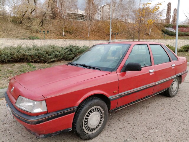 Renault 12