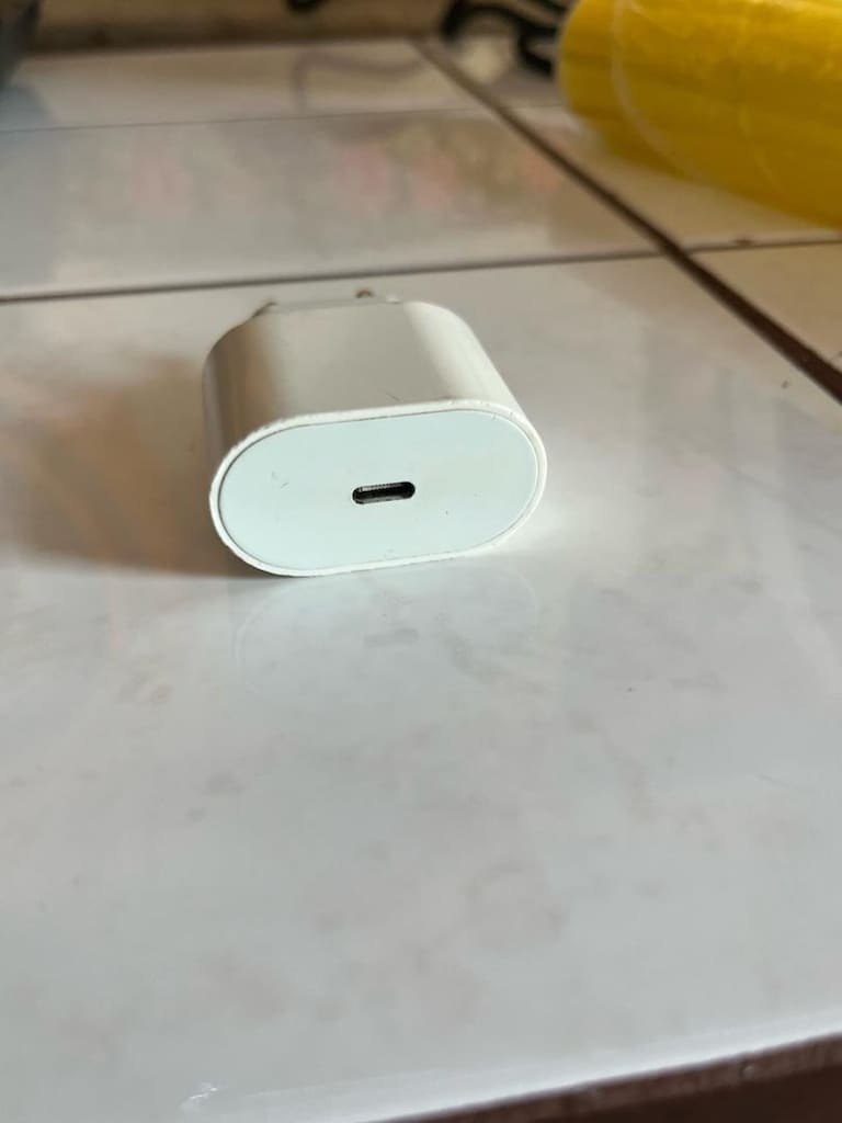 iPhone Şarj Aleti sorunsuz - 4