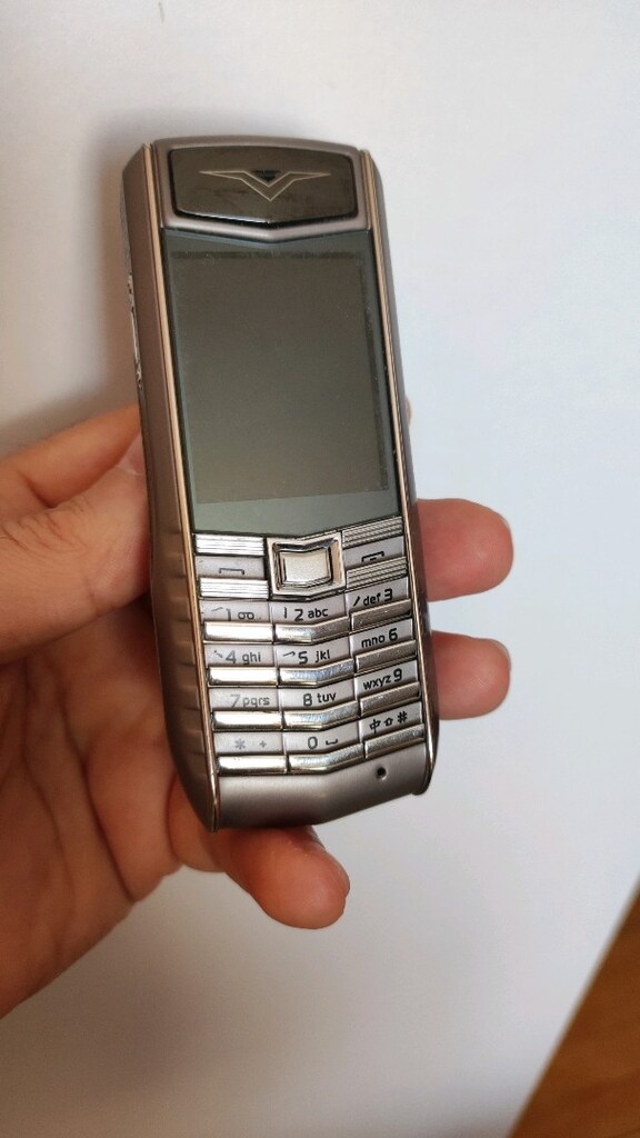 Vertu Signature - 5