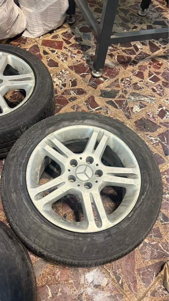 5.112 MERCEDES JANT LASTİK 16 İNÇ - 3