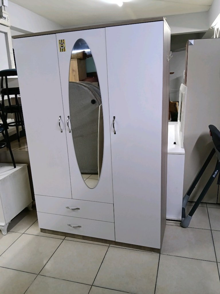 üç kapılı Dolap sıfır gibi bursa içi ücretsiz teslimat yapıyoruz - 3