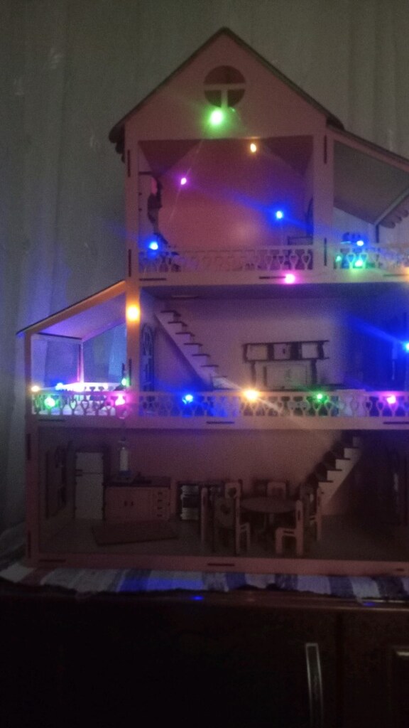 OYUNCAK BEBEK EVİ. - 2