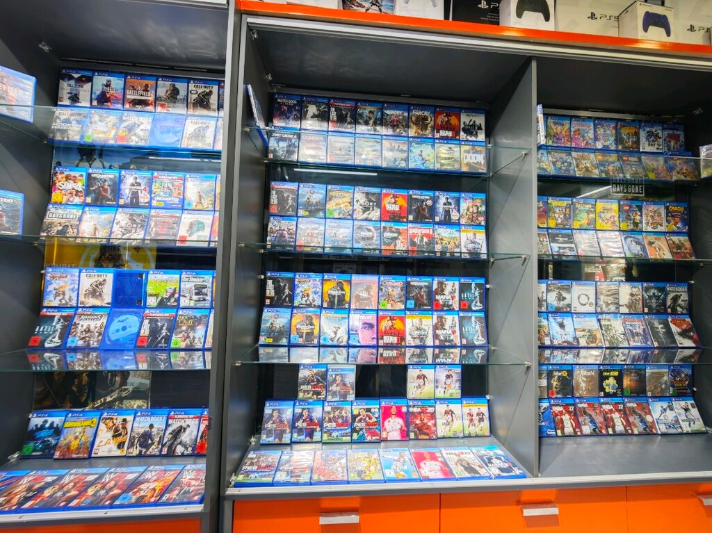 PS4 PS5 UYUMLU ORJİNAL OYUNLAR SORUNSUZ TERTEMİZ
