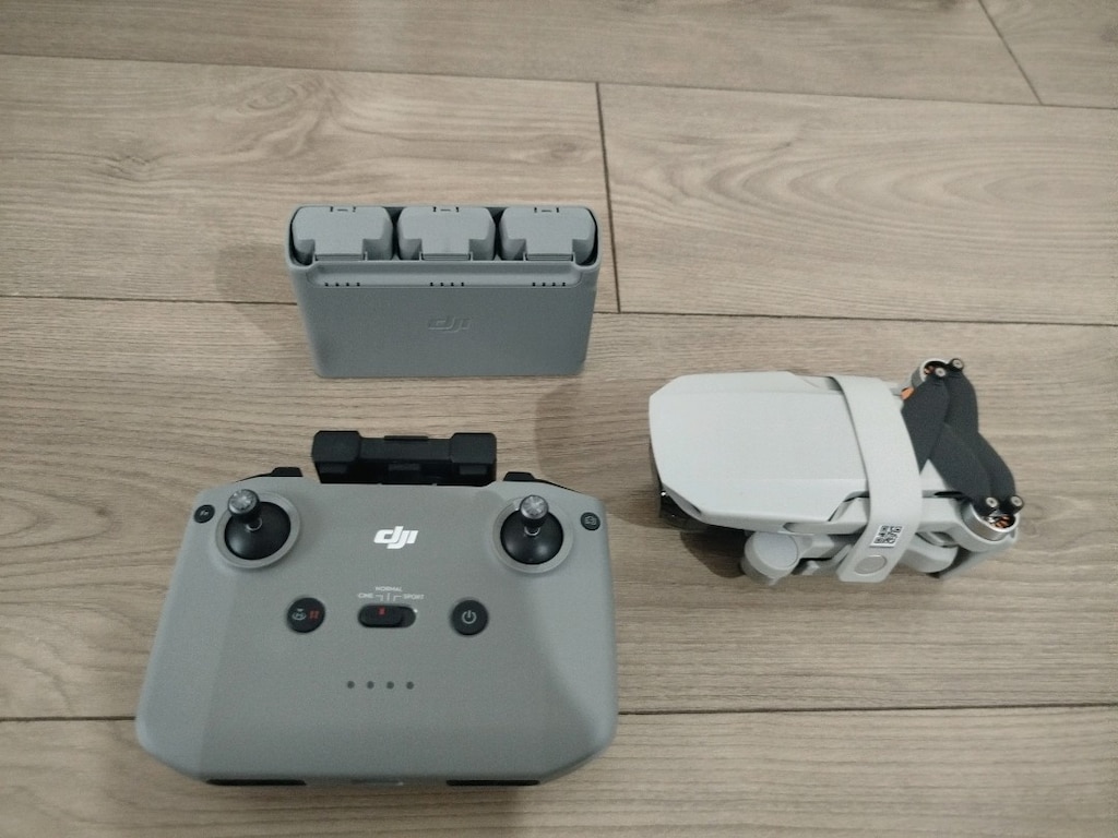 DJI Mini 2 SE Drone - 2